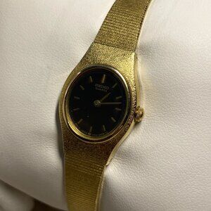 Vintage Seiko Ladies Quartz Watch (Model 2Y00-5E29)